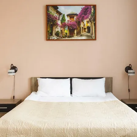 Nika Aparthotel *